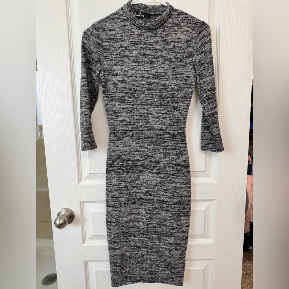 Grey long sleeved dress. XS. Lulus
